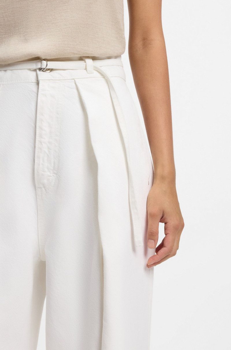 WIDE-LEG JEANS IN CREAM DENIM WITH FRONT PLEATS 5
