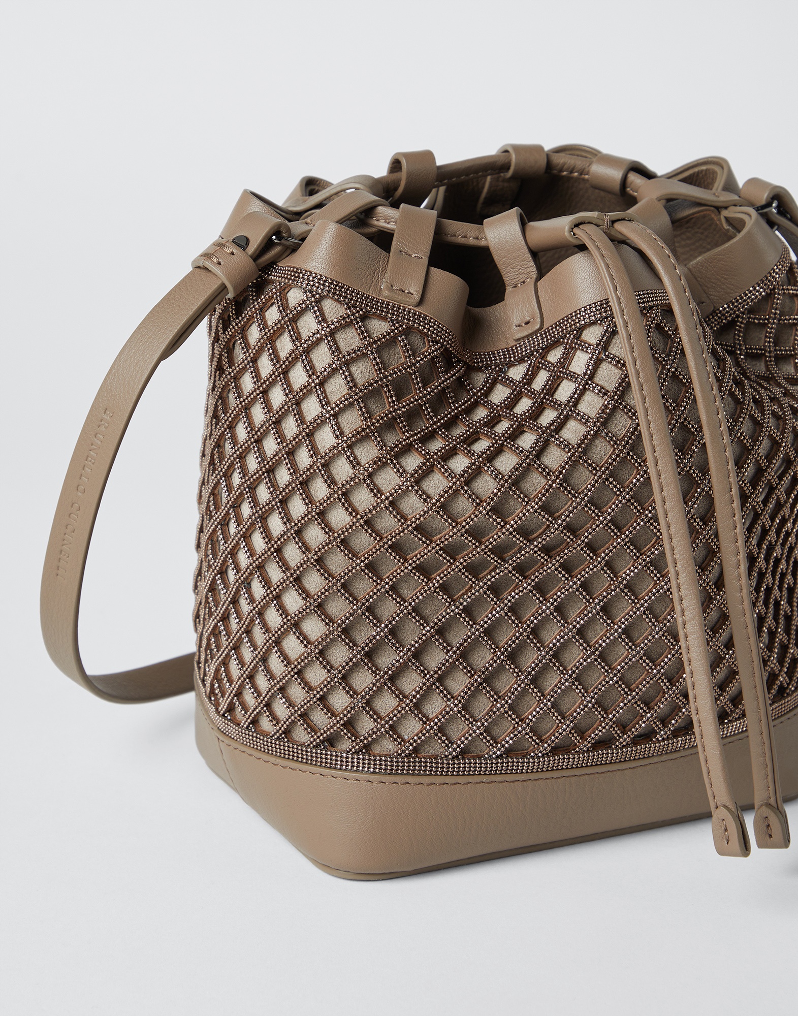 Precious net bucket bag - 3