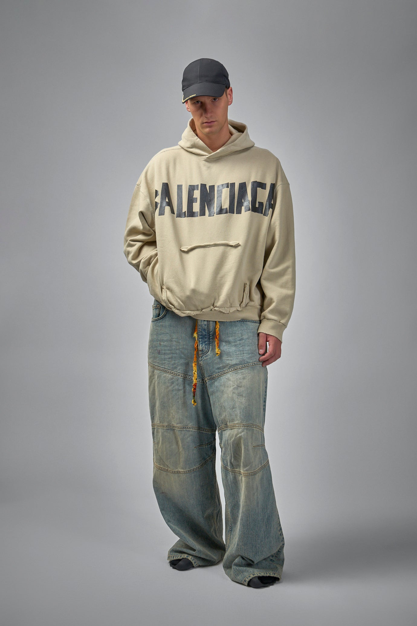 Tape Type Ripped Pocket Hoodie - 2