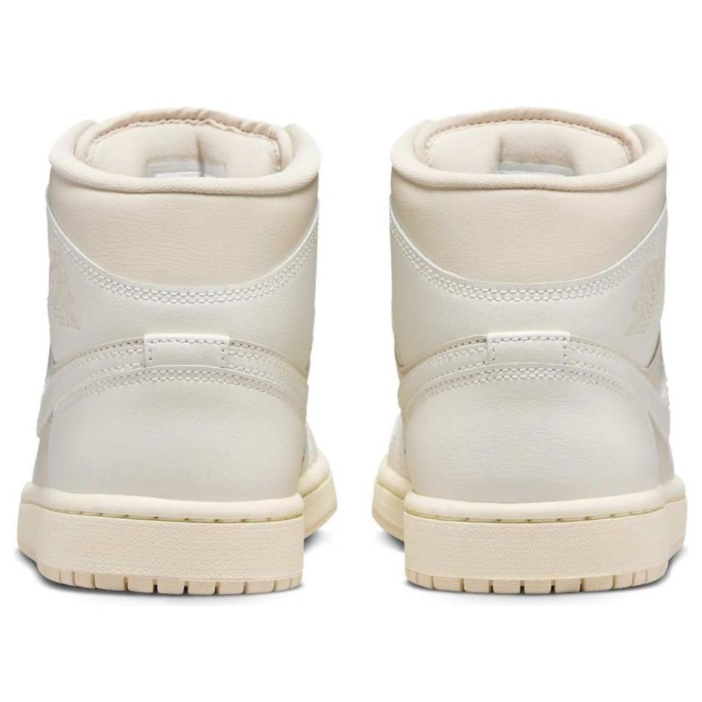 (WMNS) Air Jordan 1 Mid 'Legend Light Brown' BQ6472-201 - 5