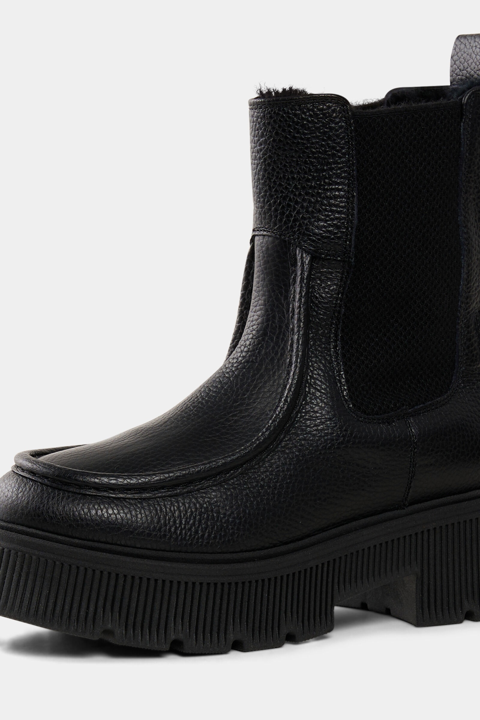 Turin Chelsea boots in Black - 7