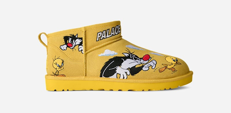 ® Palace Ultra Mini Suede Classic Boots in Yel 1