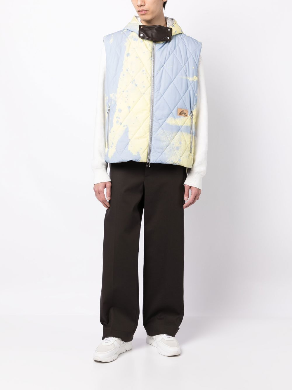 abstract-print hooded gilet - 2