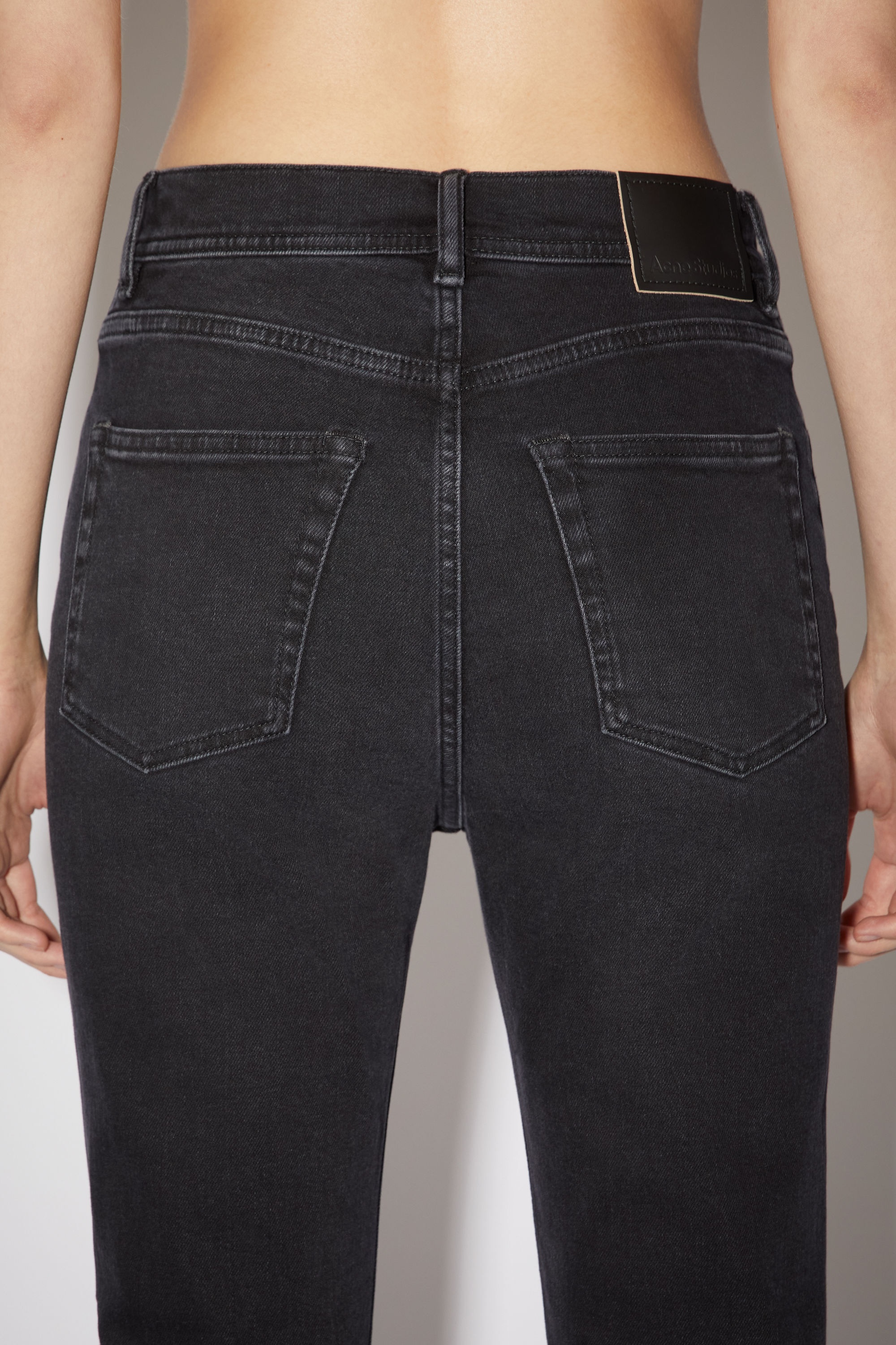 Tapered fit jeans - Used black - 6