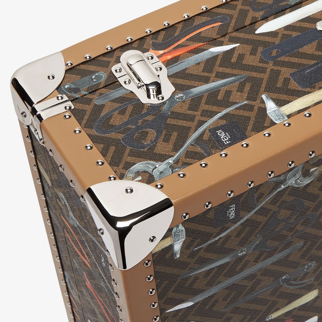 Large FF Trunk - 5