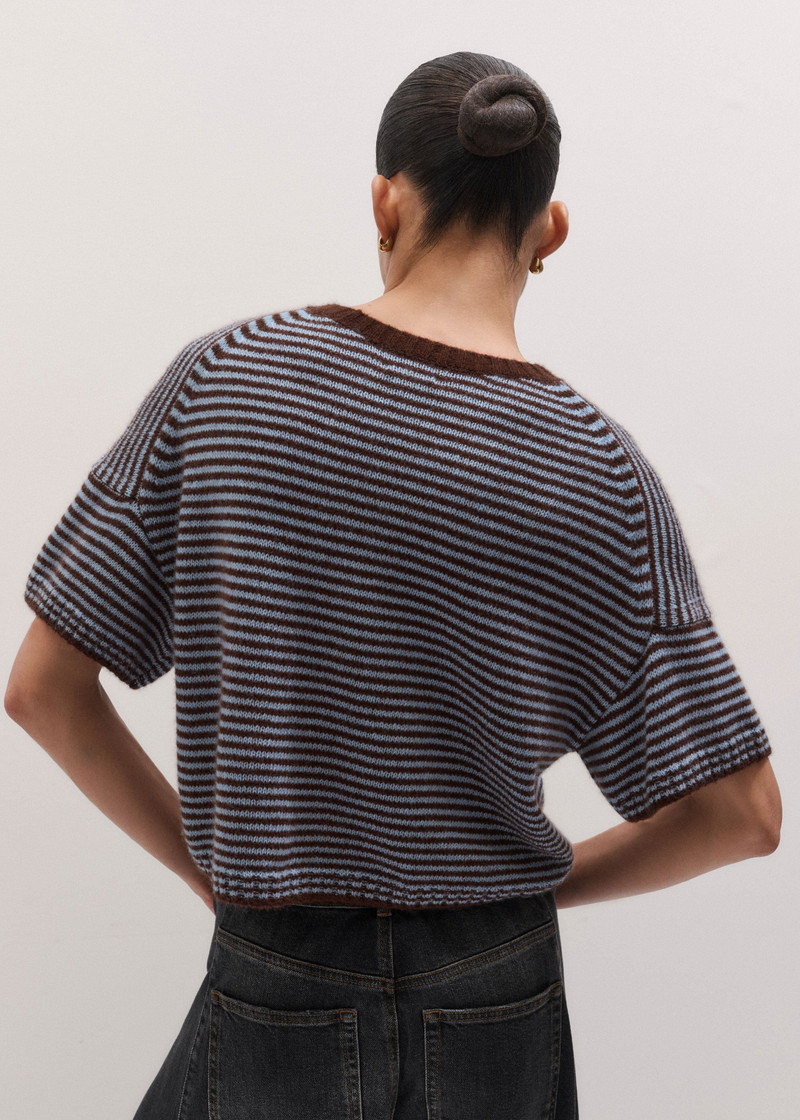 Relaxed Knit Crop Tee 4