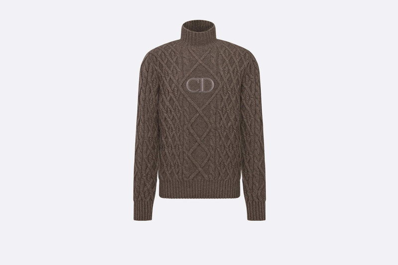 Stand Collar Sweater with CD Signature 1