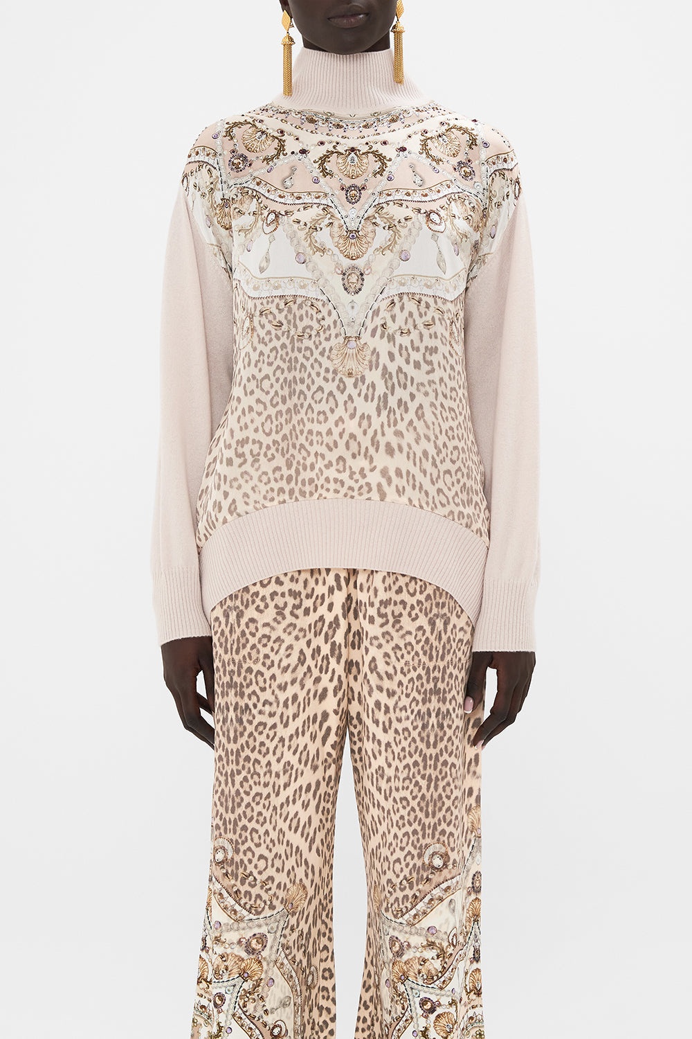 SILK FRONT TURTLE NECK KNIT - 5