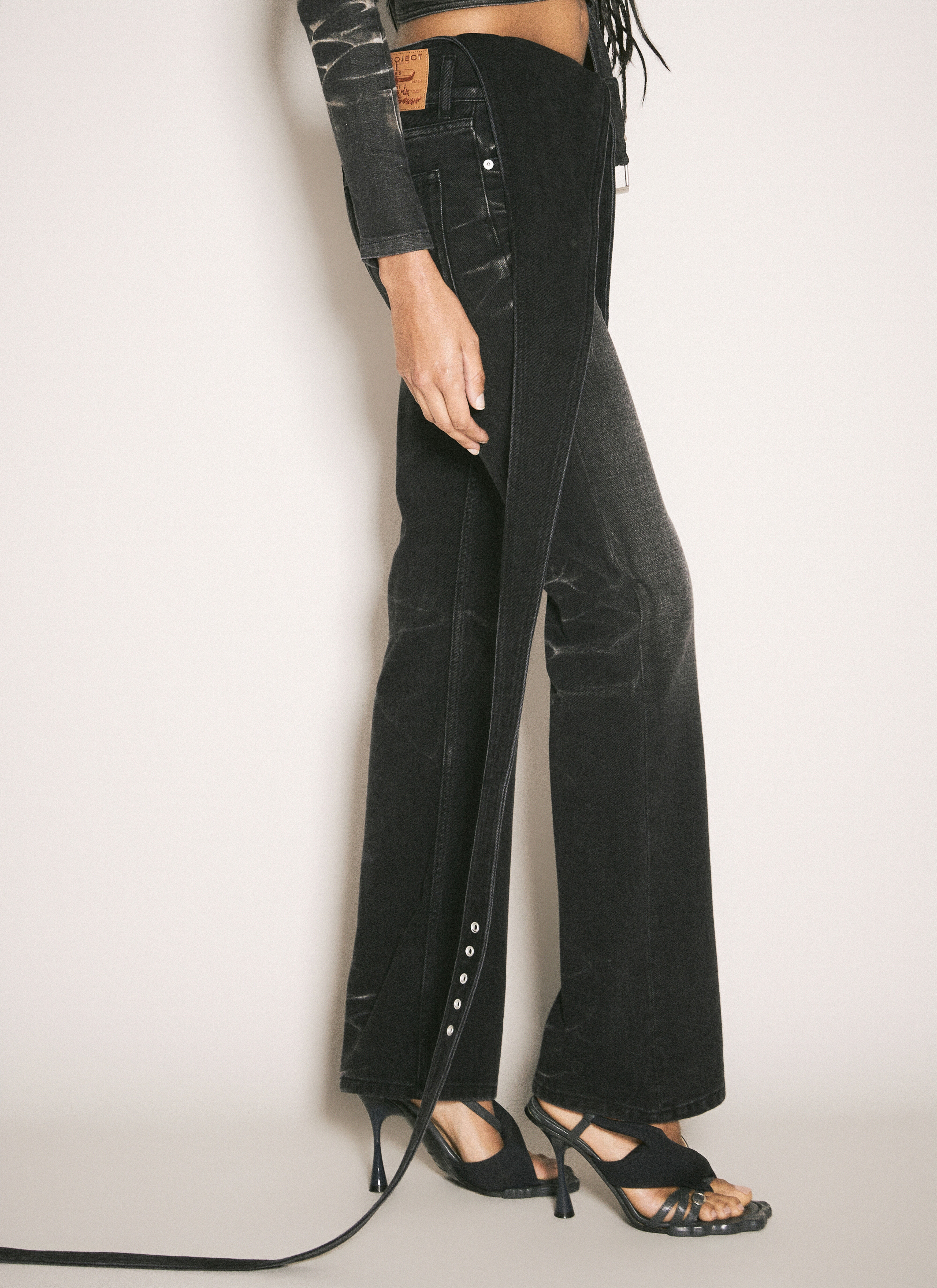 Wrap-Belt Jeans - 4