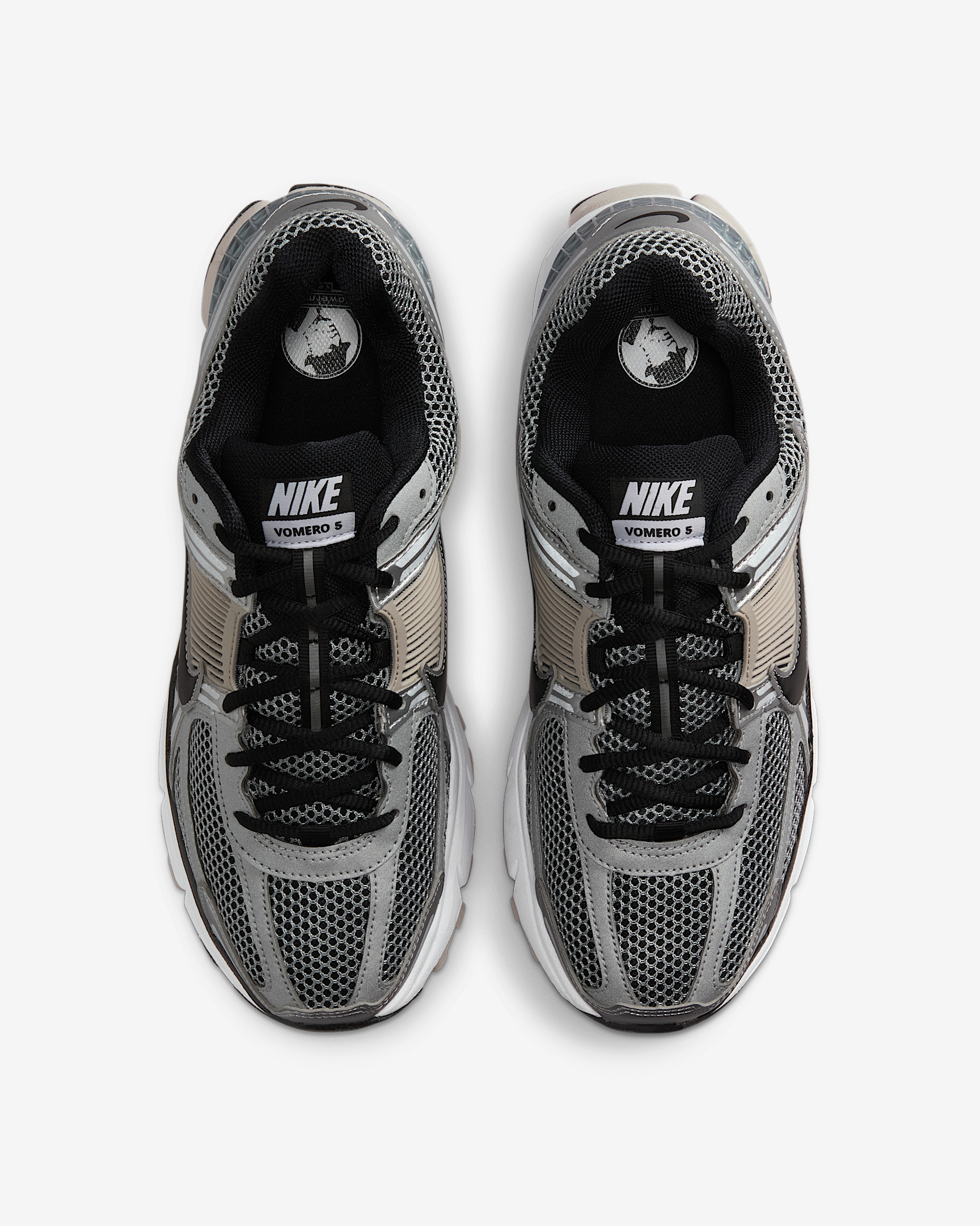 Nike Zoom Vomero 5 Men's Shoes - 4