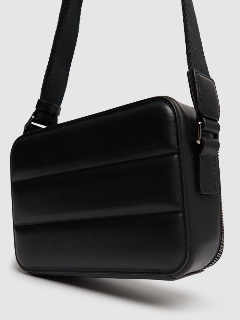 Horizontal leather crossbody bag - 4