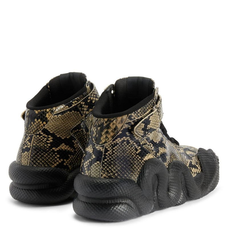 Giuseppe Zanotti Cobras outlook