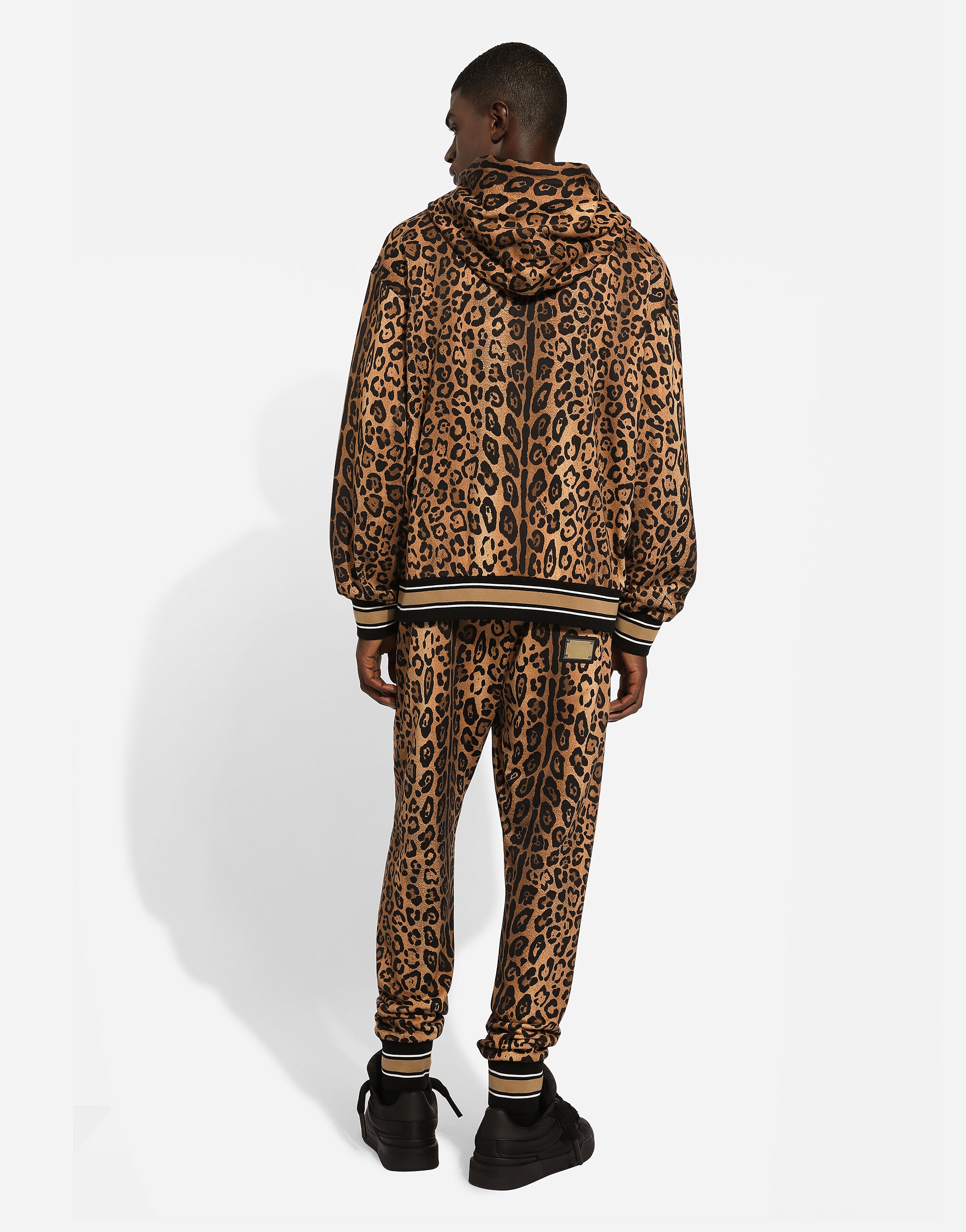 Round-neck T-shirt with leopard-print Crespo and tag - 6