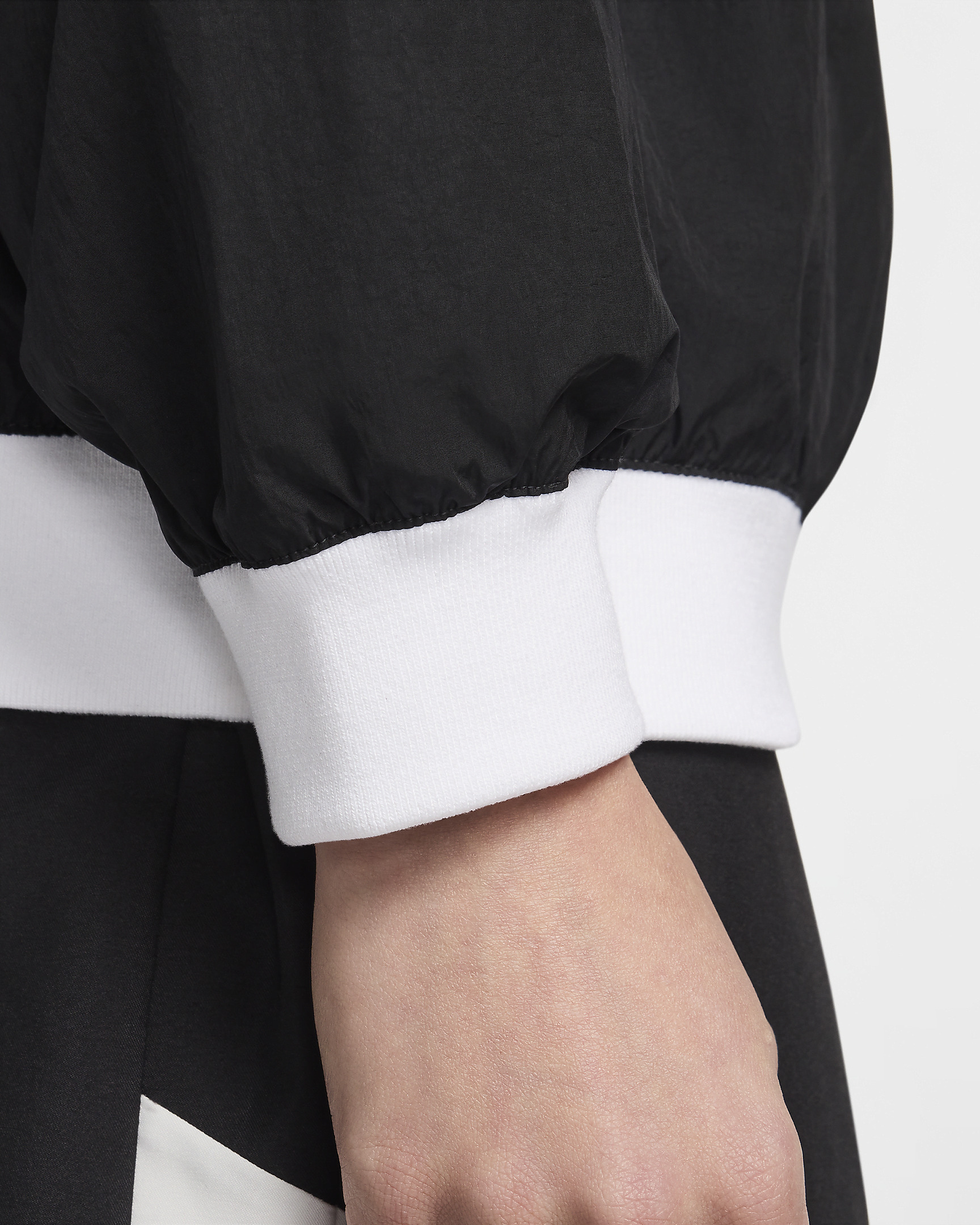 Nike Sportswear Essential Women's Loose UV Woven Long-Sleeve V-Neck Top - 5