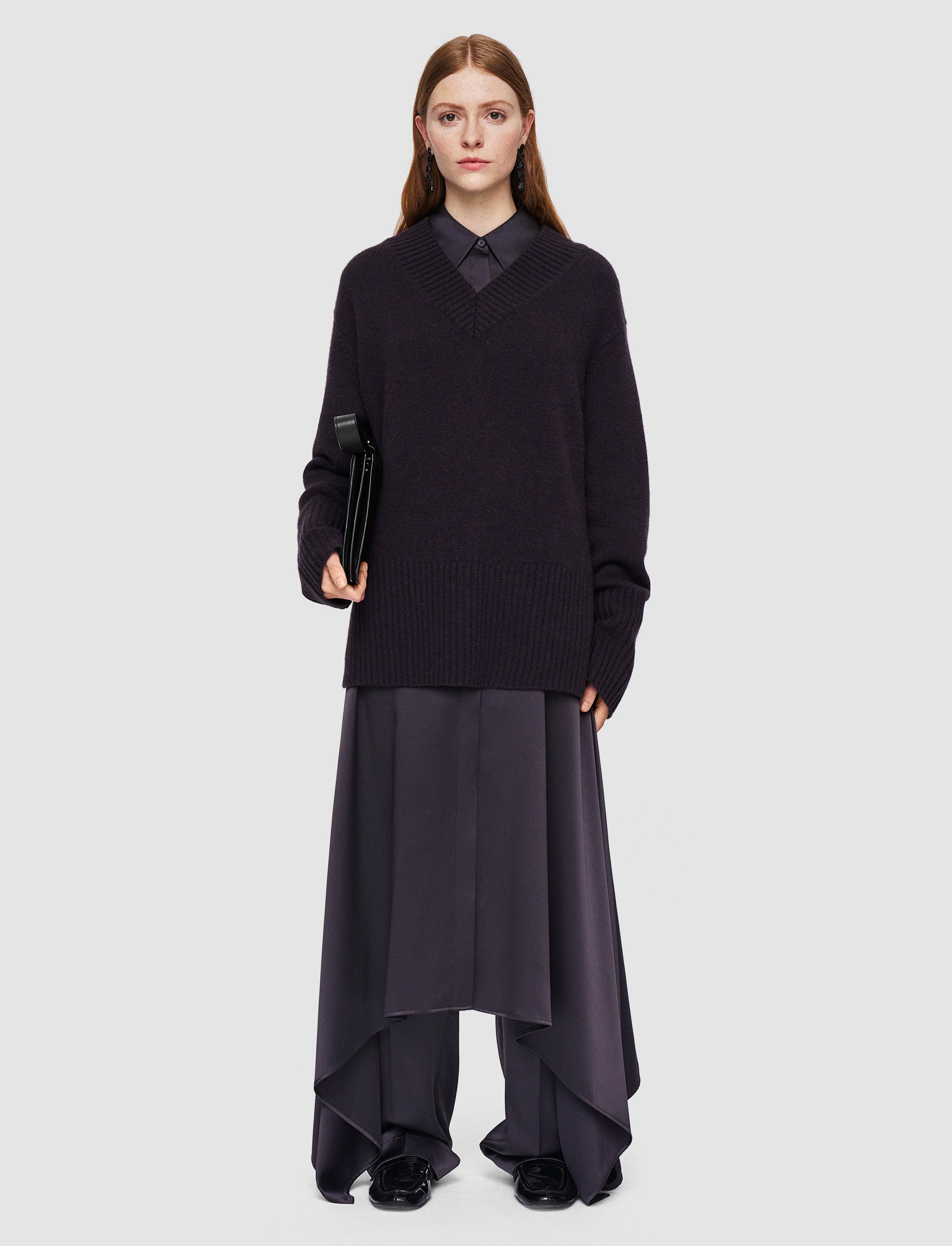 Luxe Cashmere V Neck Jumper - 2
