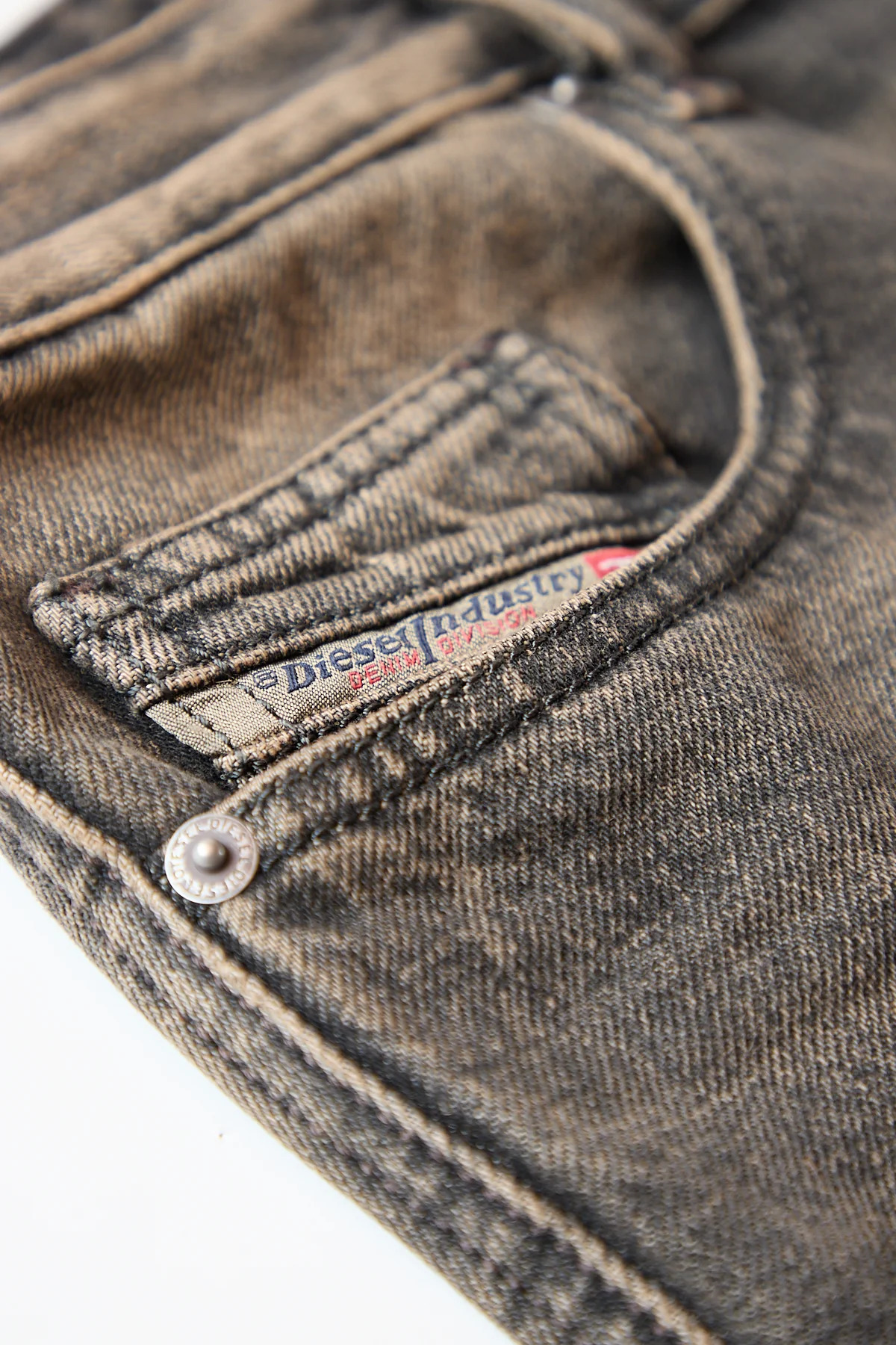 Diesel 1998 D-Buck Faded Flared Jeans Black - 3