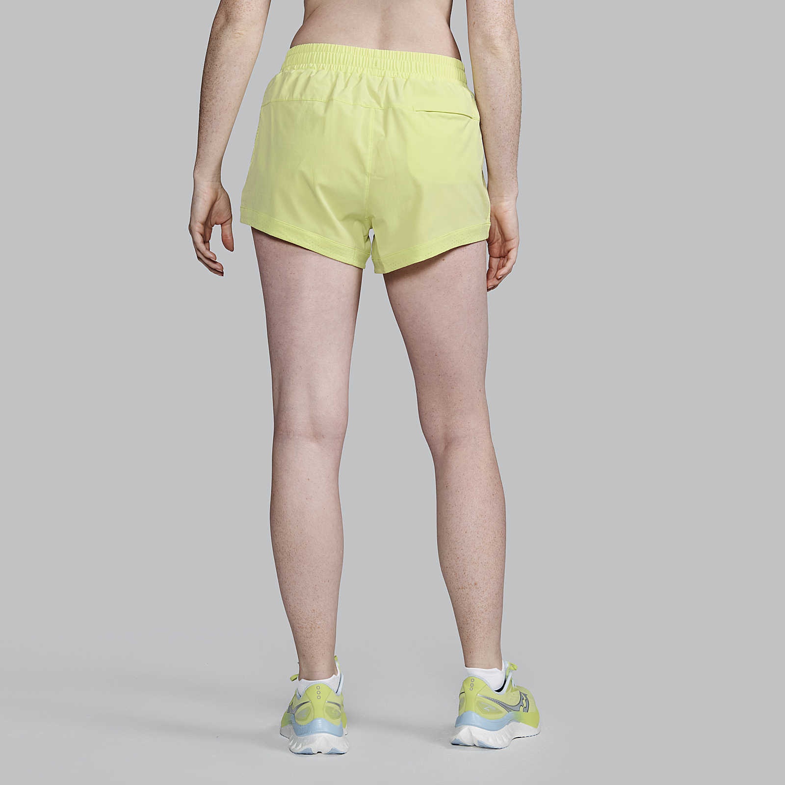 Outpace 3" Short - 2