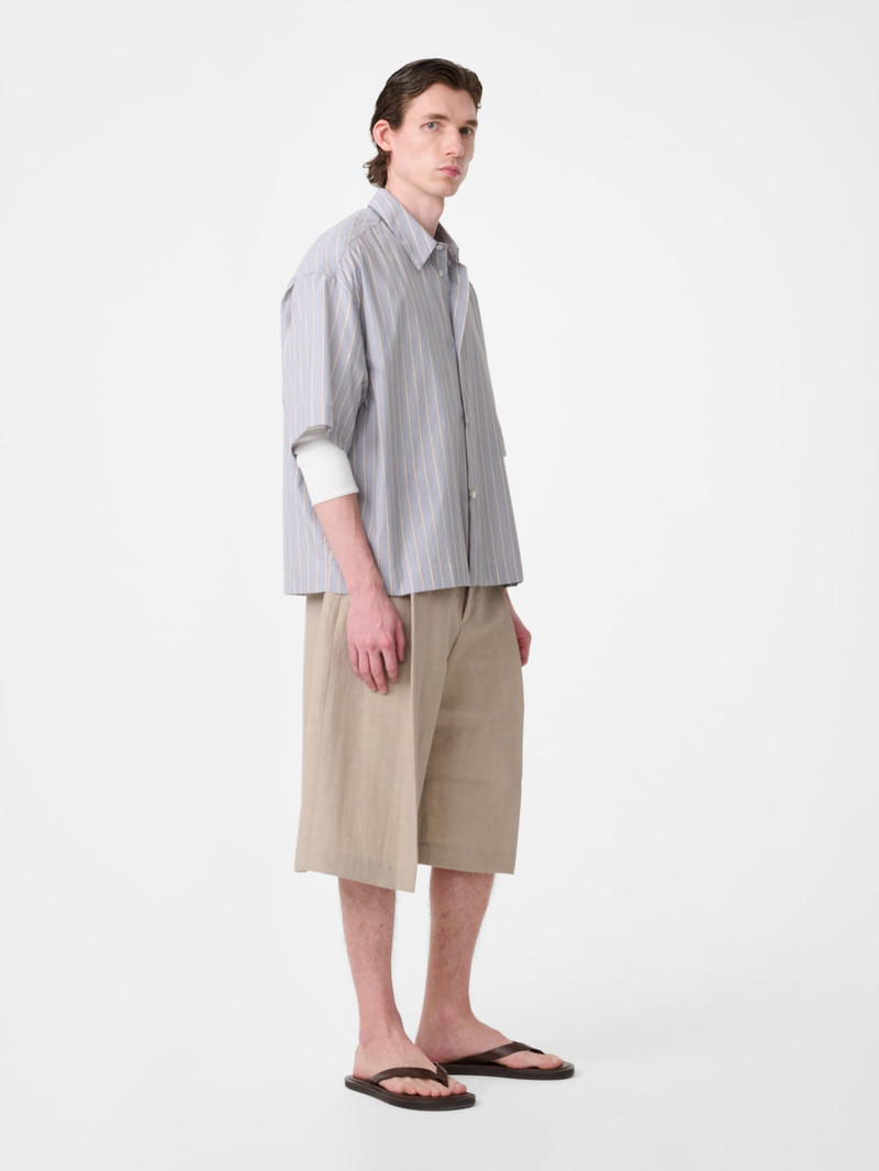 Fowld Linen Short 4