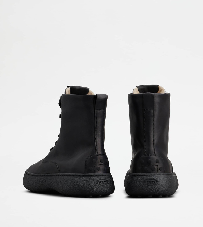 Tod's TOD'S W. G. LACE-UP ANKLE BOOTS IN LEATHER - BLACK outlook