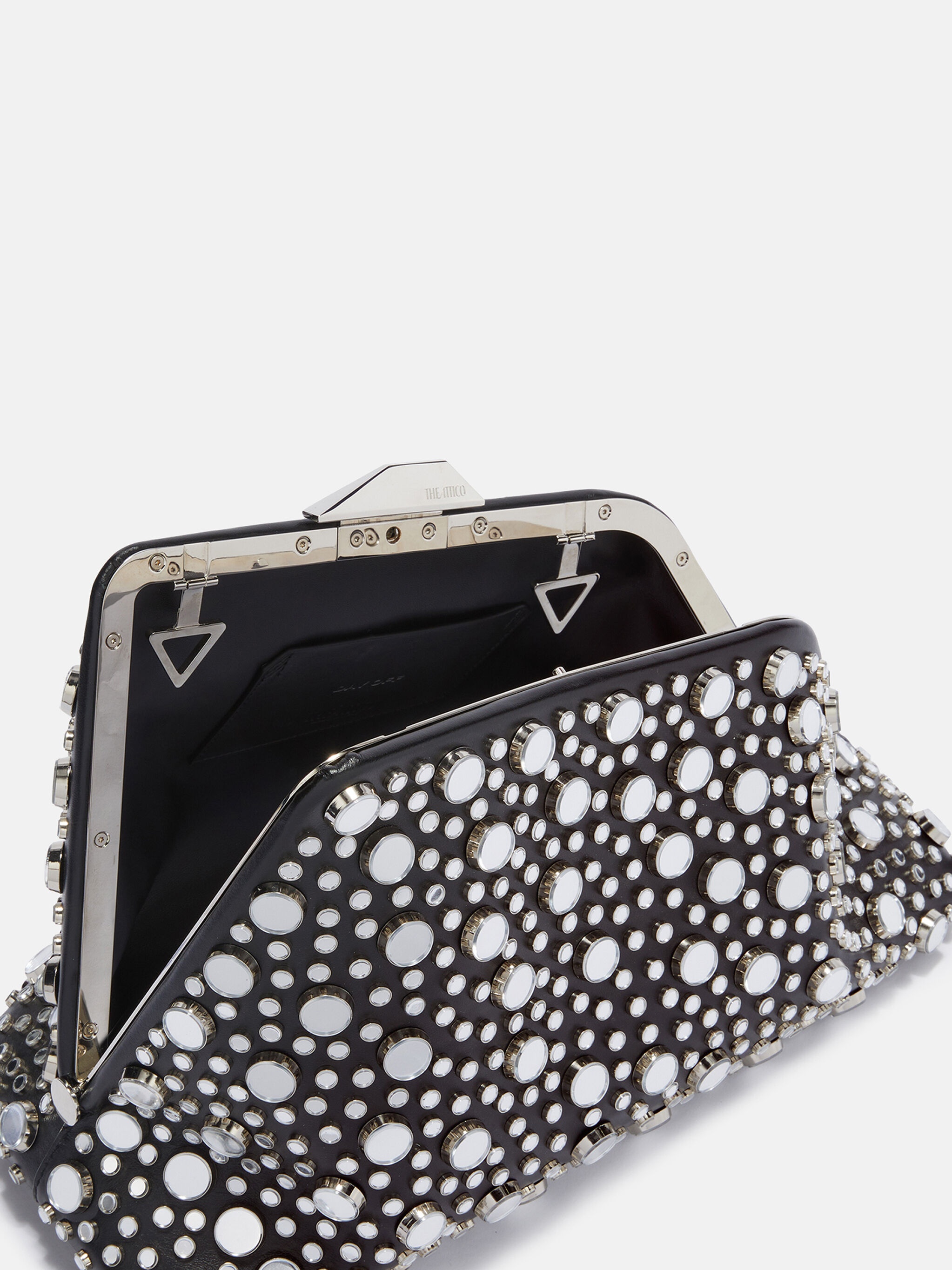 ''DAY OFF'' BLACK SHOULDER BAG - 4