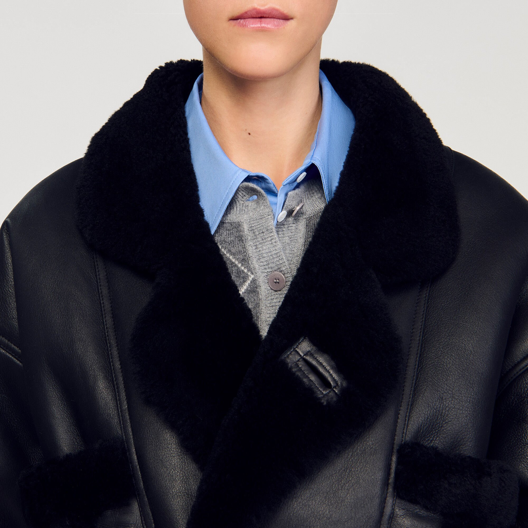 SHORT SHEARLING COAT - 3