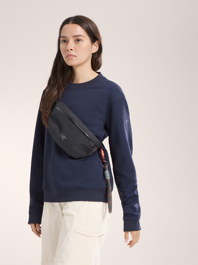 Olera Crew Neck Pullover 3