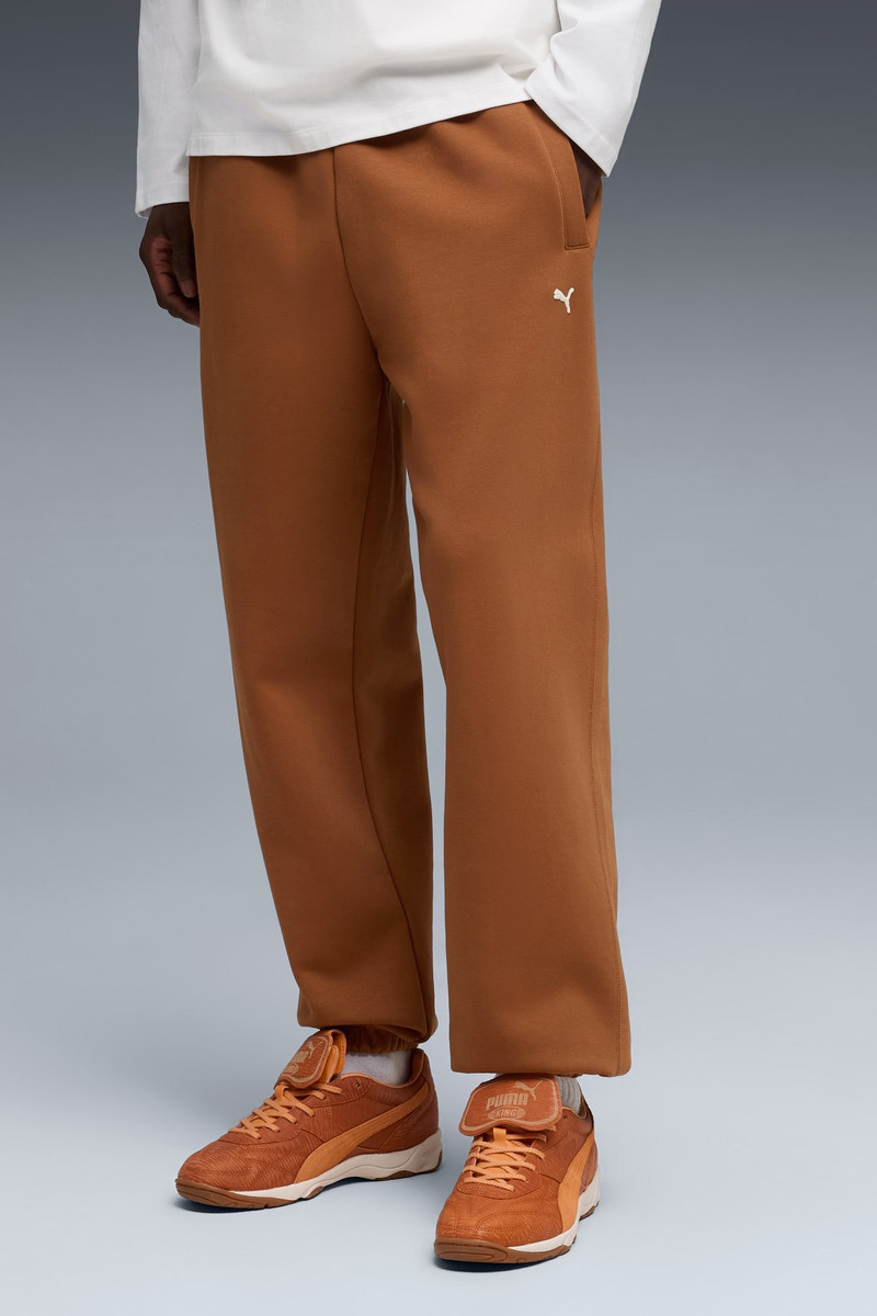 PUMA SELECT Essentials Men's Relaxed Sweatpants outlook