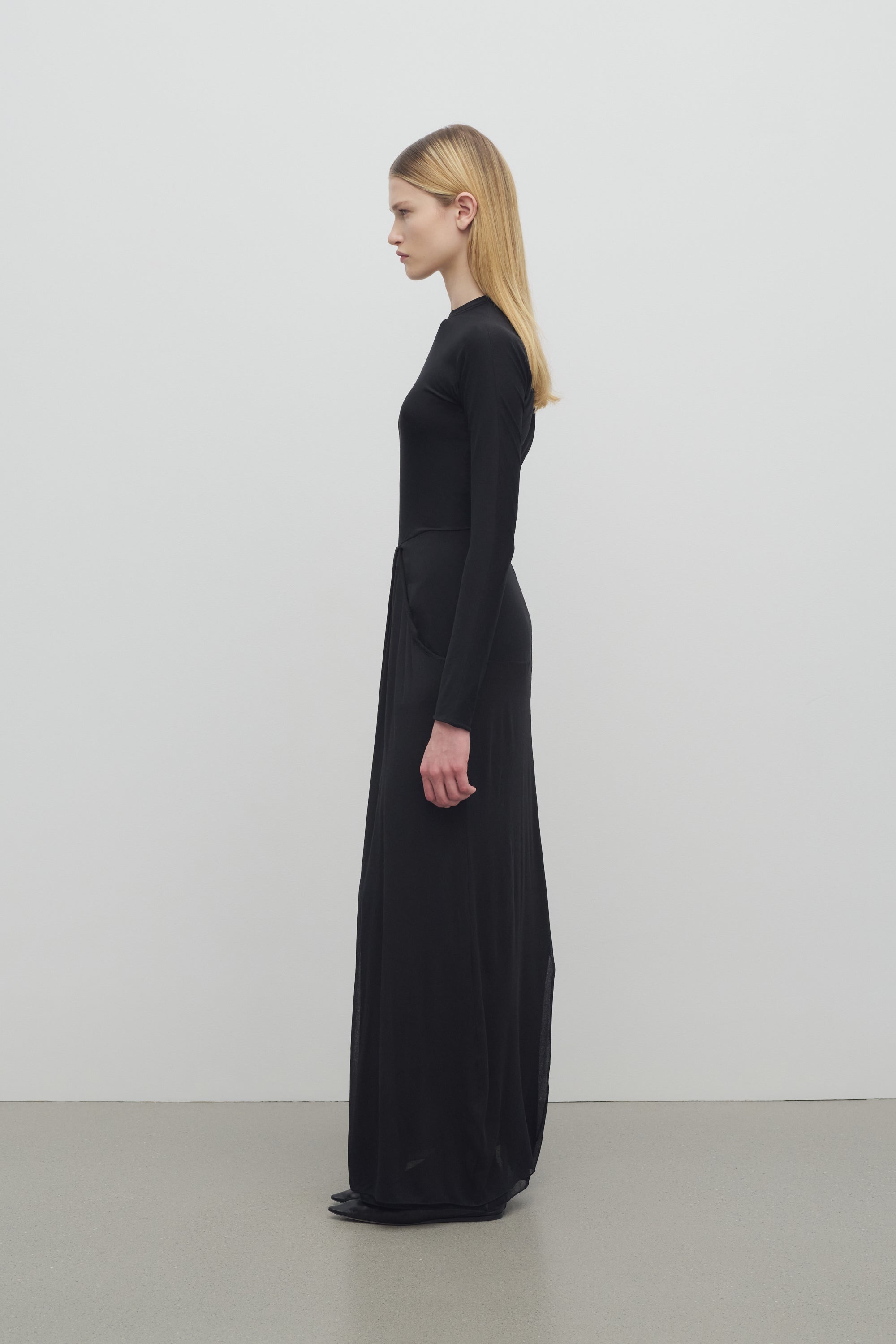 Anselm Dress in Jersey - 4