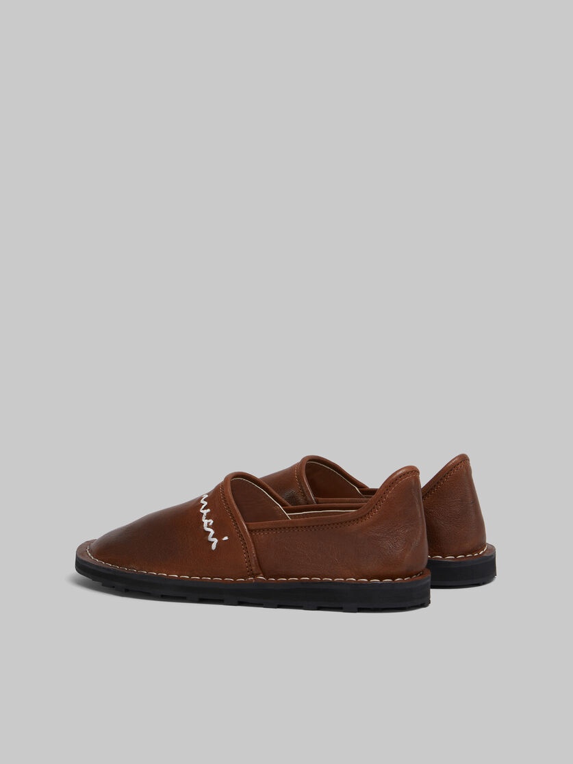 BROWN LEATHER SLIP-ON LOAFER WITH MARNI SYMBOL - 3