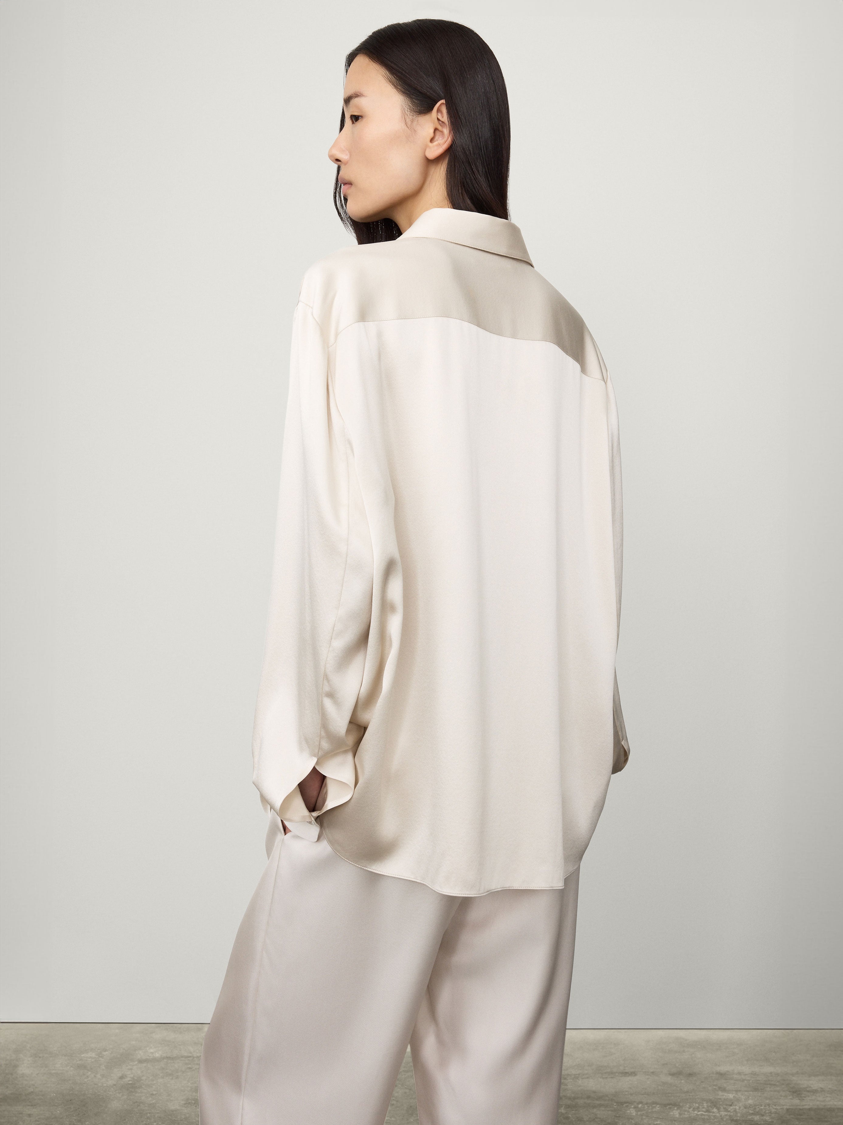 The Long Sleeved Button-Up Shirt - 4