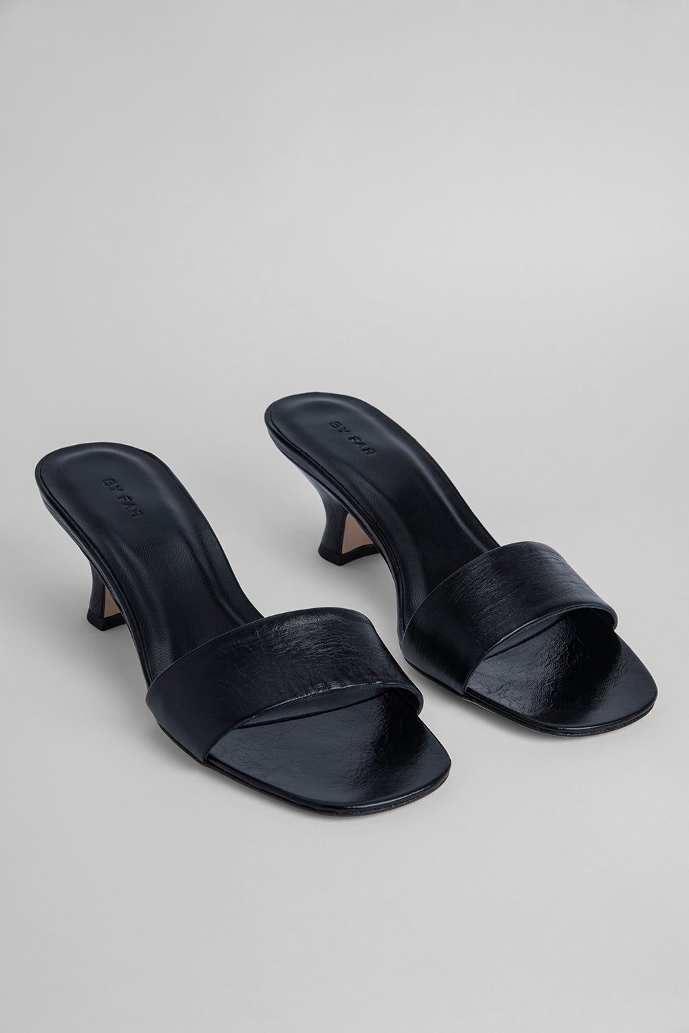 Freddy Black Gloss Leather - 3