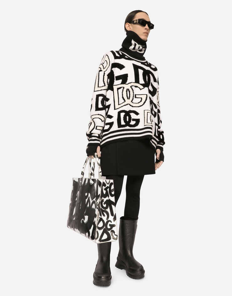 Large calfskin DG Daily shopper with spray-paint graffiti print - 2