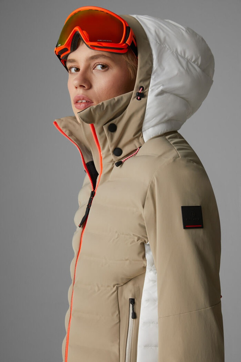 Janka Ski jacket in Caramel/White 6