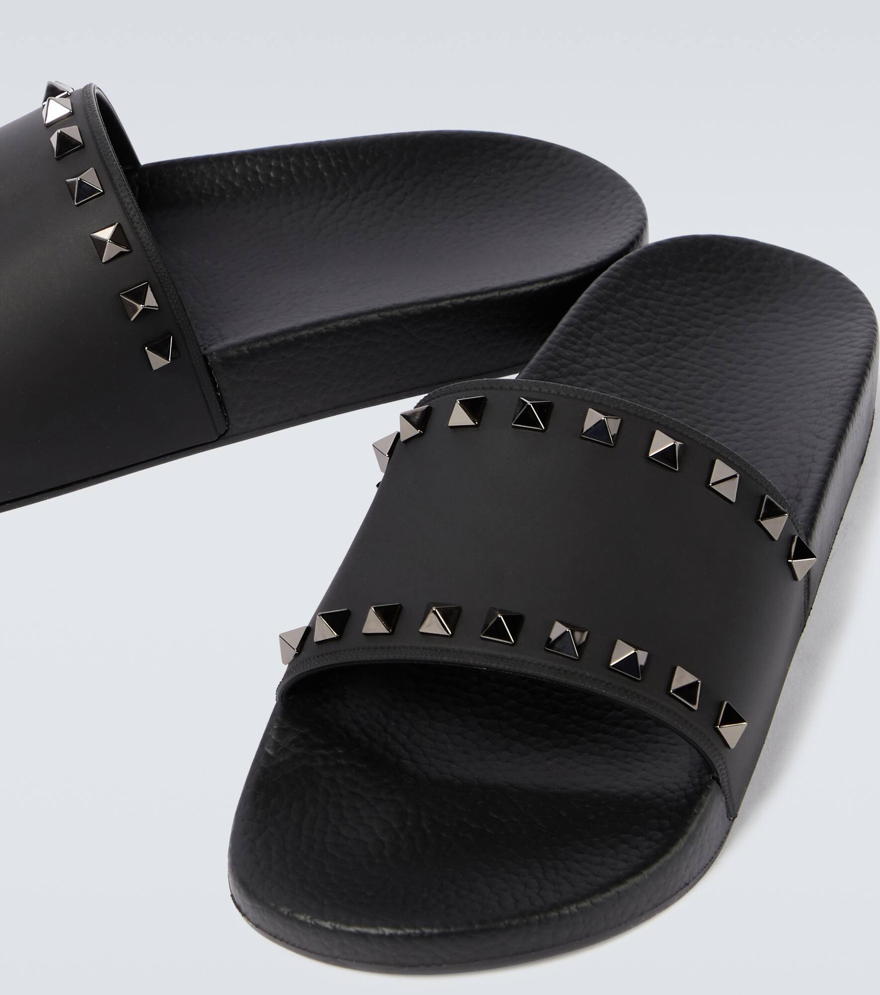 Rockstud slides - 3