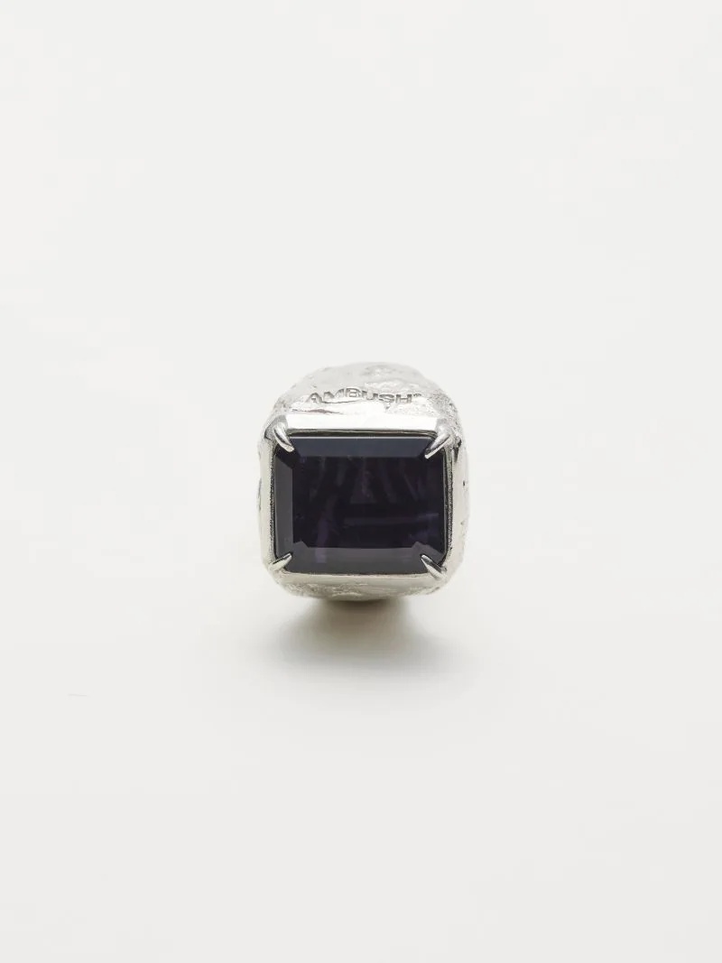SMALL SQUARE CUT STONE EARRING - 4
