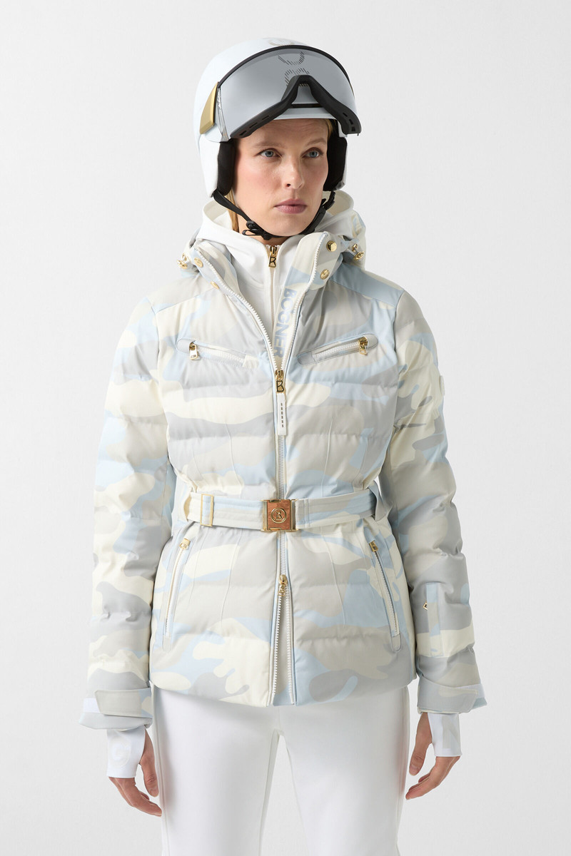Ellya quilted jacket in Light blue/cream 2