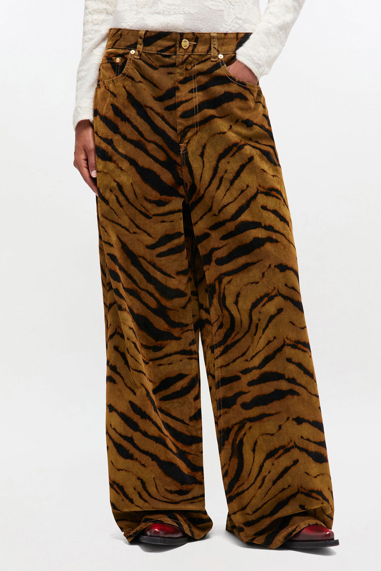 TIGER PRINT BAGGY JEANS - 3