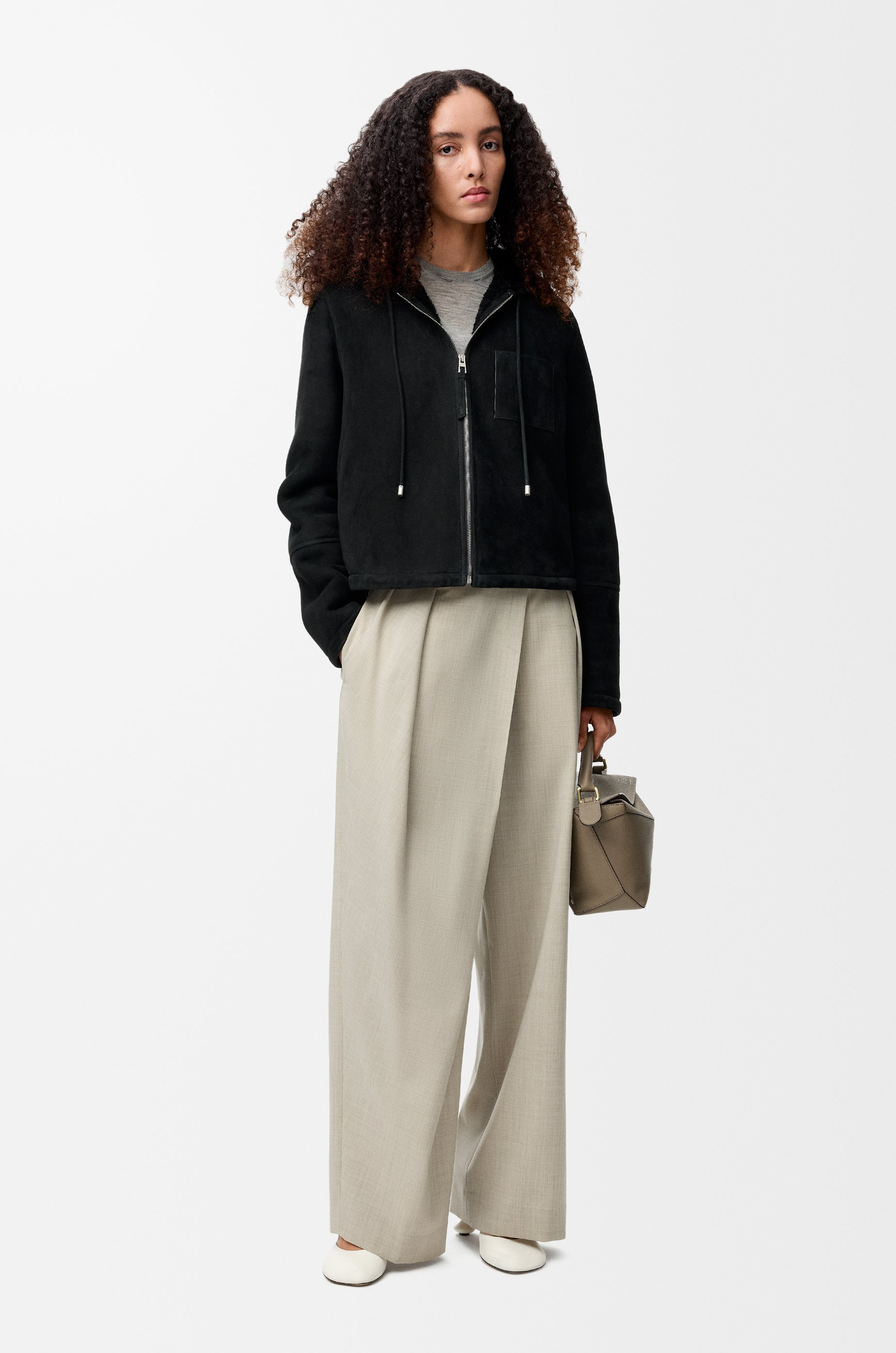 Hooded jacket in shearling - 2