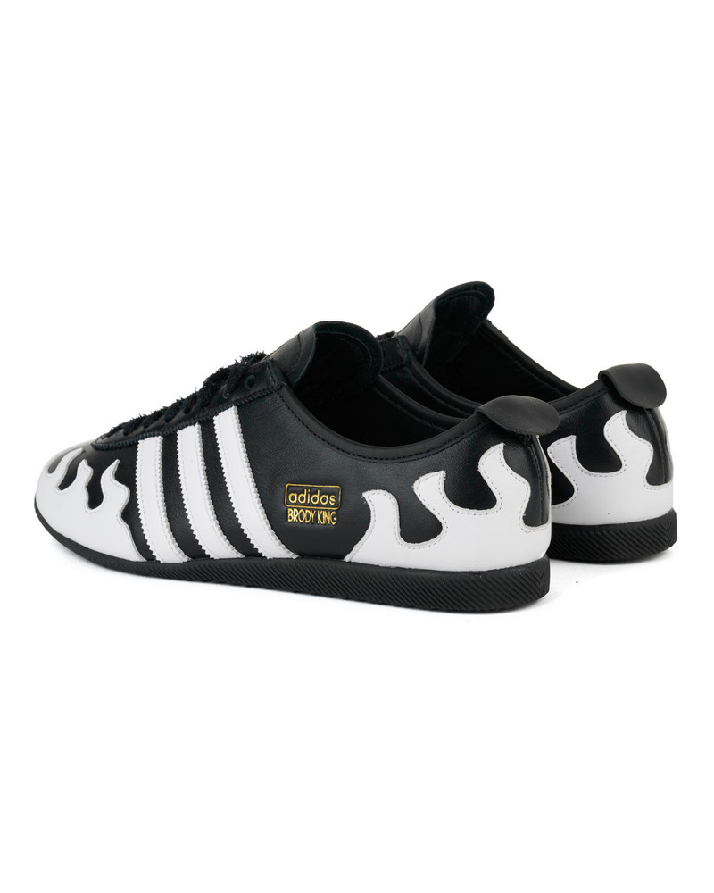 BRAIN DEAD Brain Dead x Adidas Brody King Japan Lo - Black/White outlook