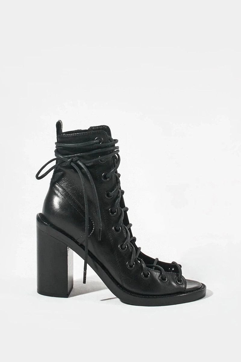 Lace-Up Sandals 3