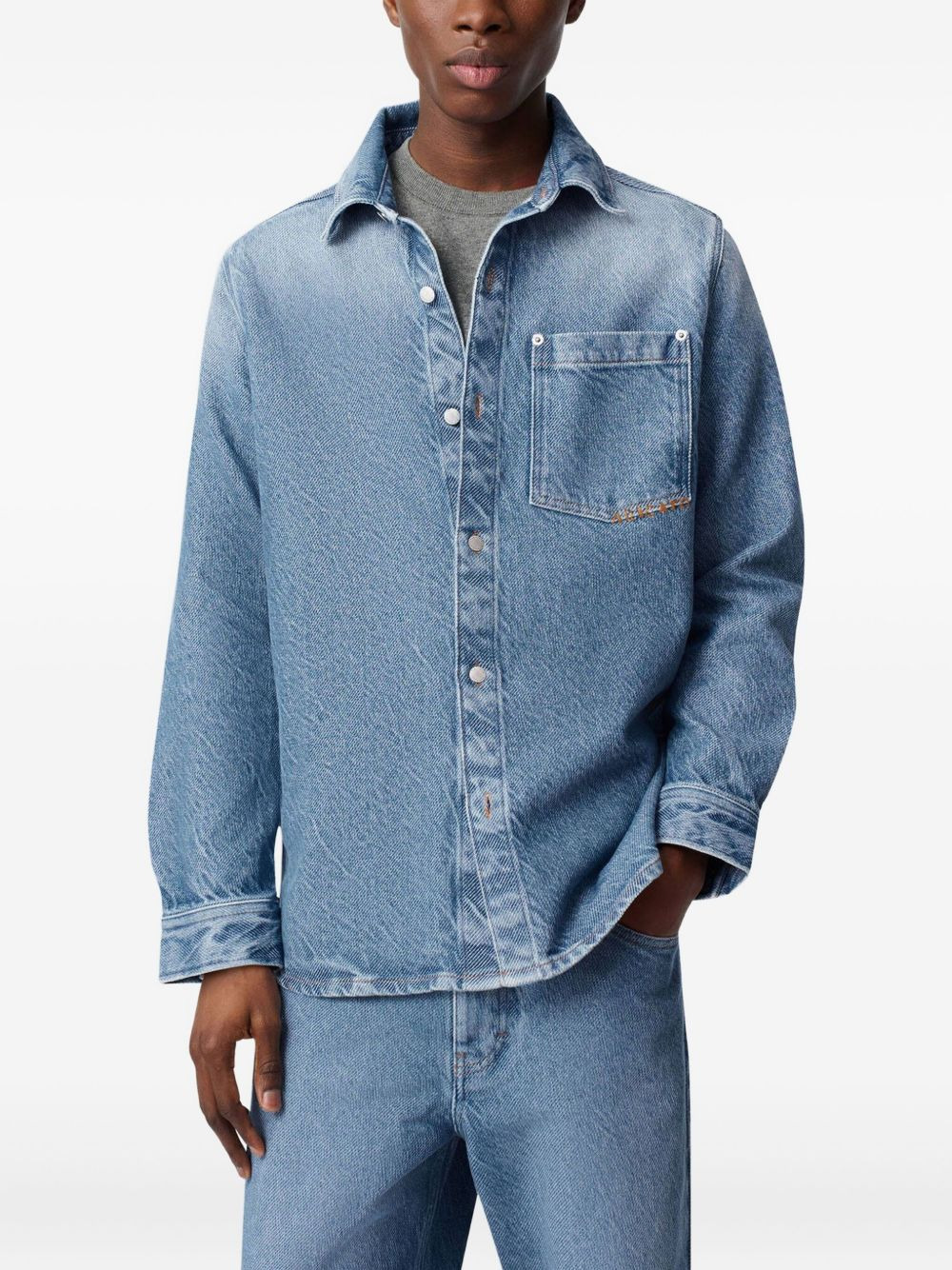 embroidered-logo denim shirt - 3