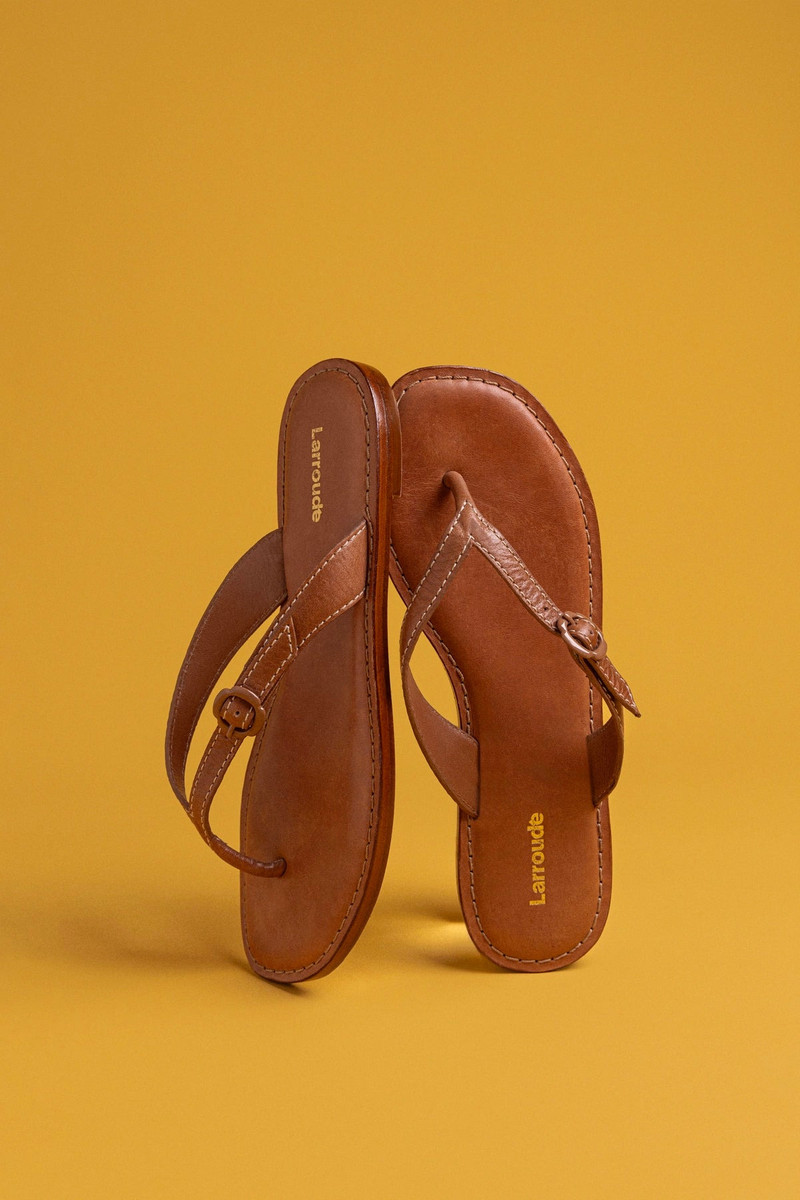 Larroudé Mary Kate Flat Sandal In Caramel Leather outlook