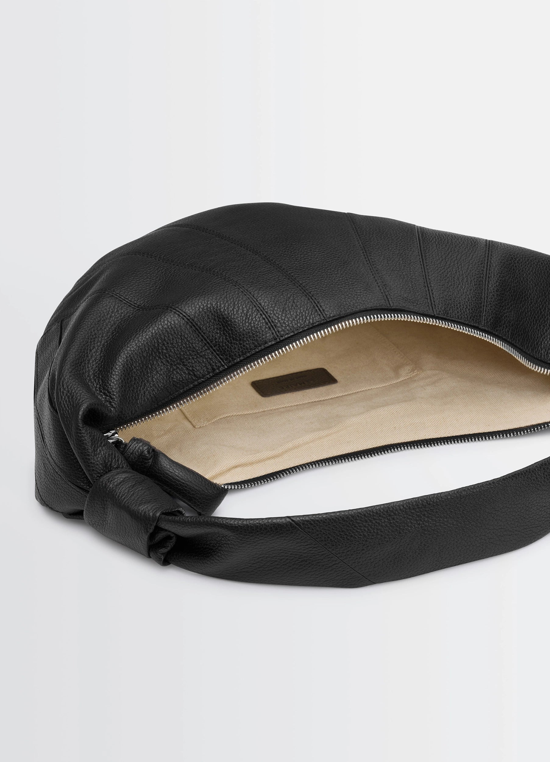 FORTUNE CROISSANT BAG - 4