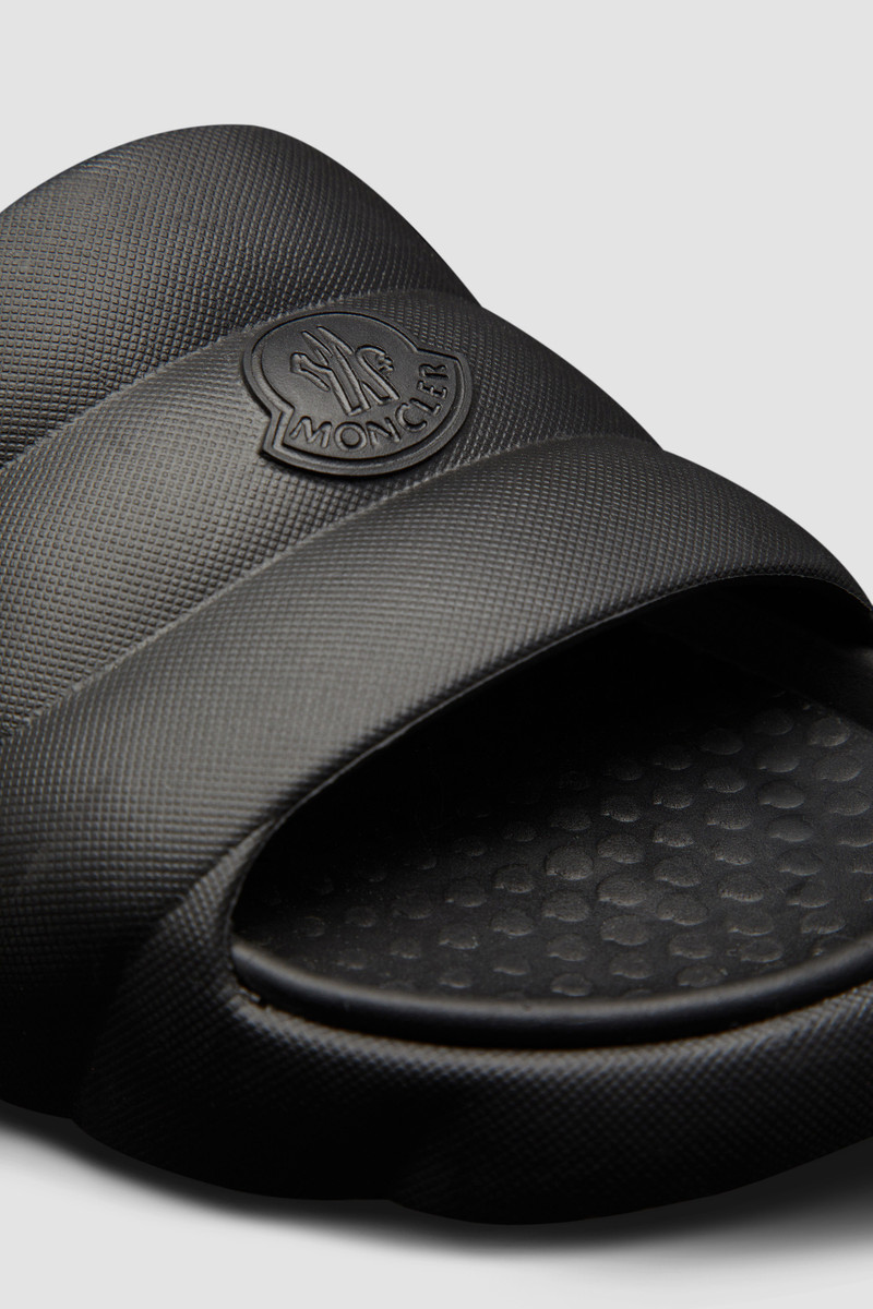 Moncler Lilo Slides outlook