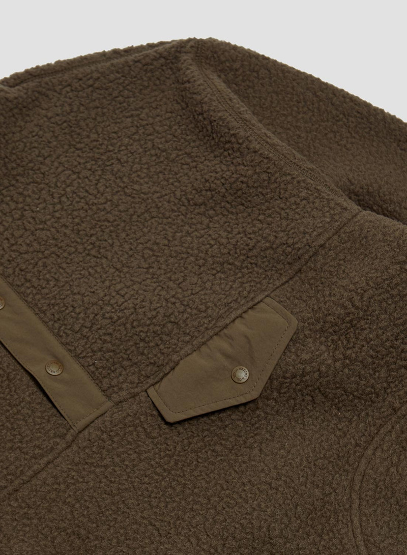 Wild Bricks Fleece Pullover in Olive 3