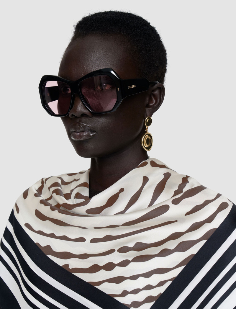 Saff Large Silk Scarf 3