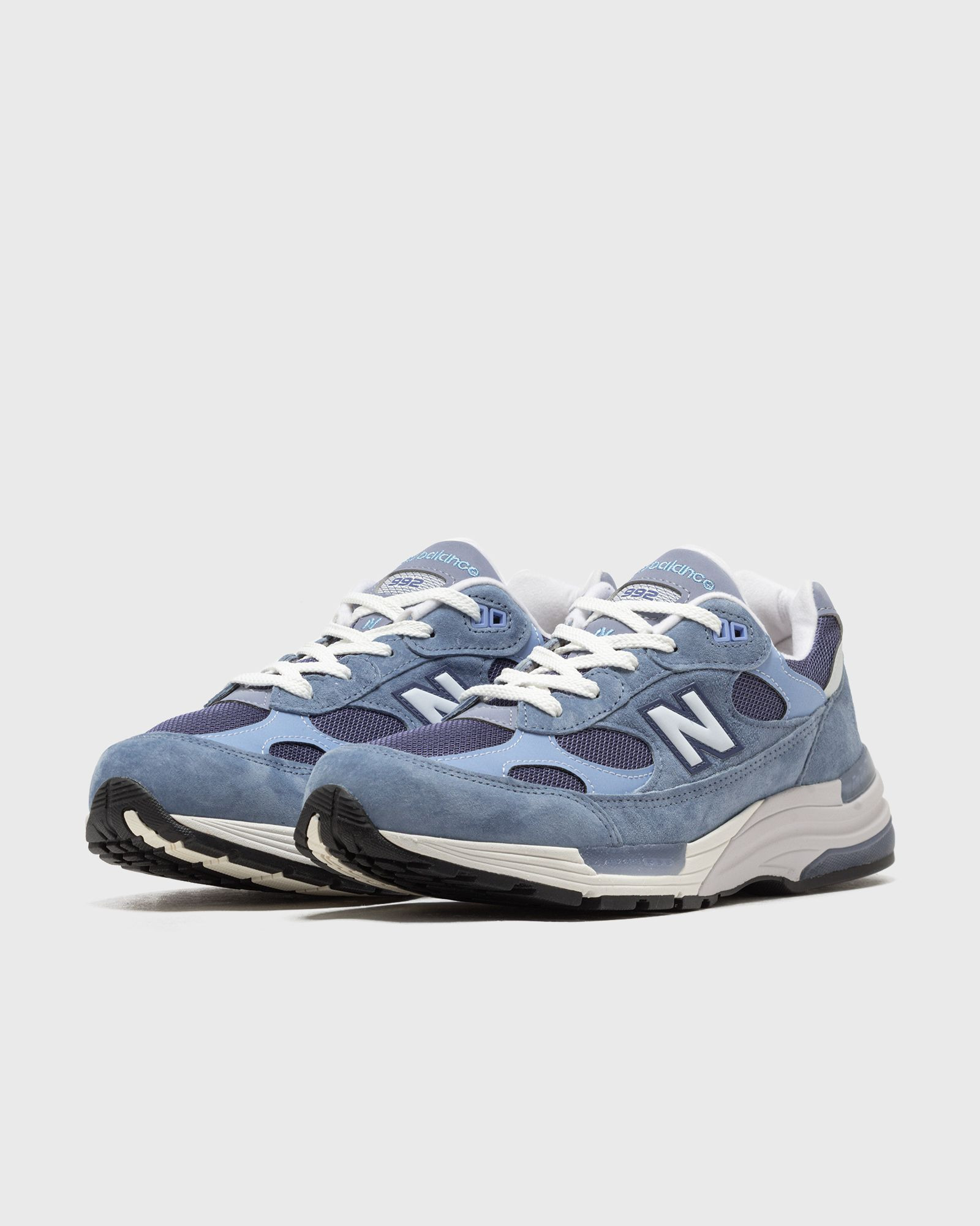 992 - 2