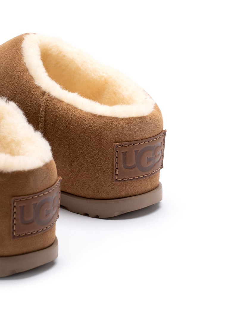 Pumped slippers 5
