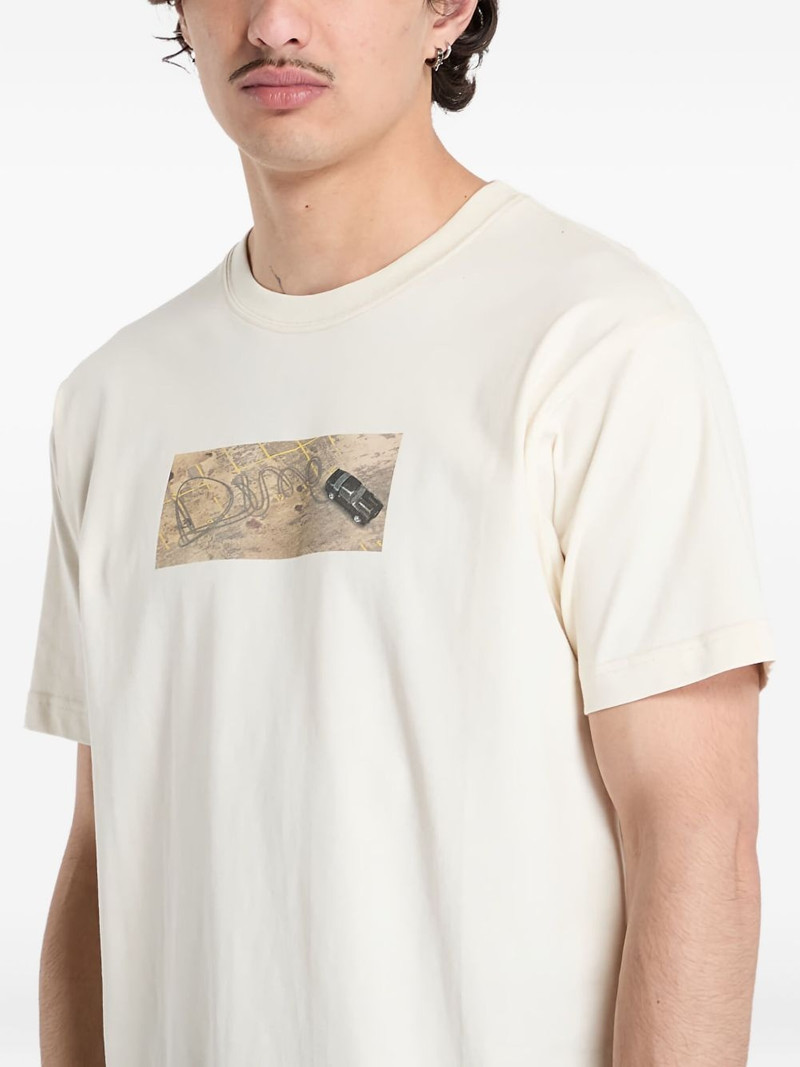 graphic-print T-shirt 5