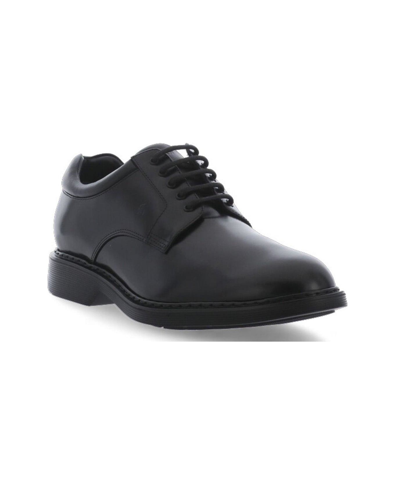 Contrast-sole Lace Up Shoes - 2